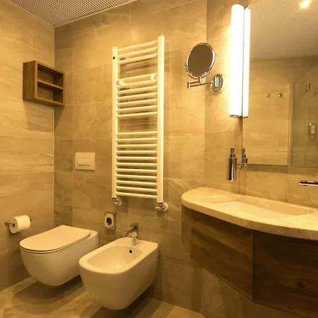 فندق Marmore 3*